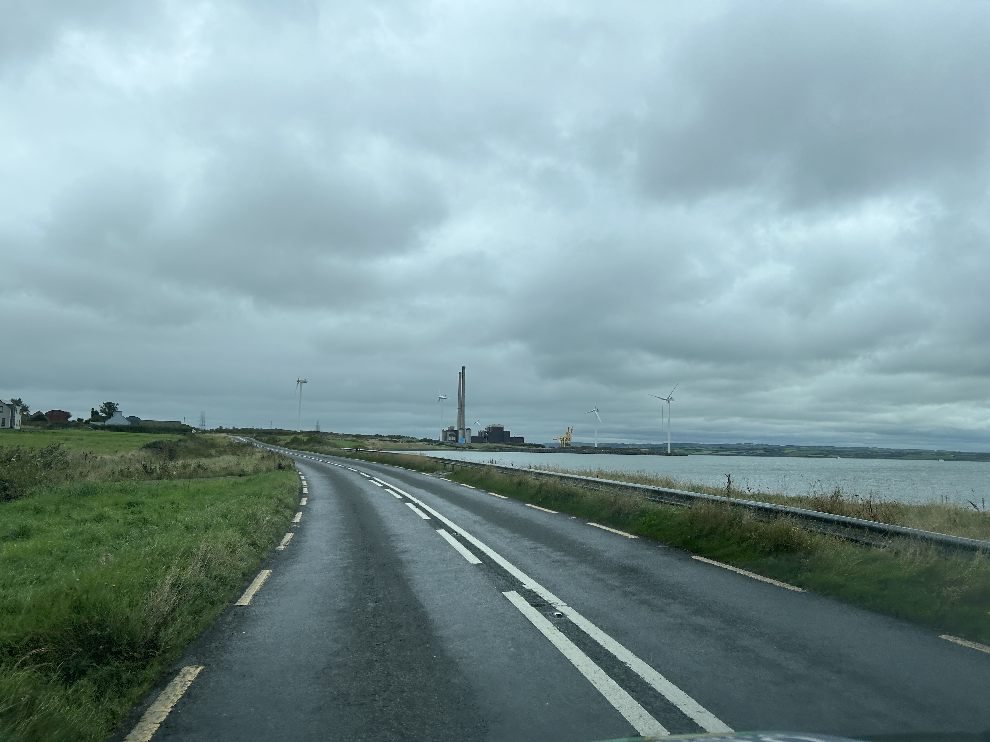 Image of road with wind turbines in the area of kilrush